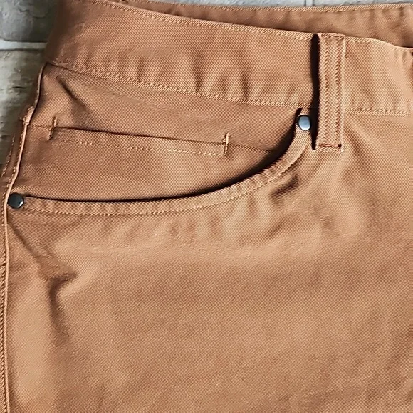 Lululemon Men's ABC Pants Slim Utilitech Copper Brown Sz 32 EUC